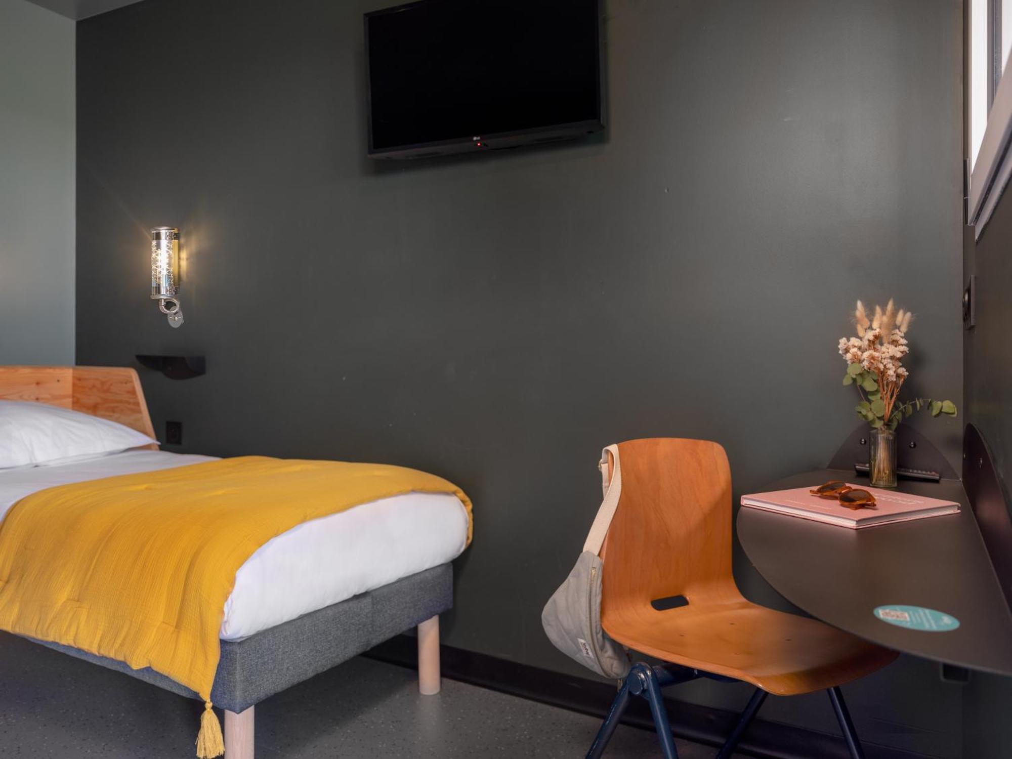 Eklo Paris Roissy Cdg Airport Hotel Exterior foto